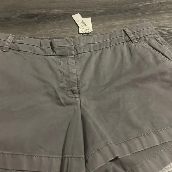 J.crew Gray Women's Shorts‎ - Picture 3 of 5